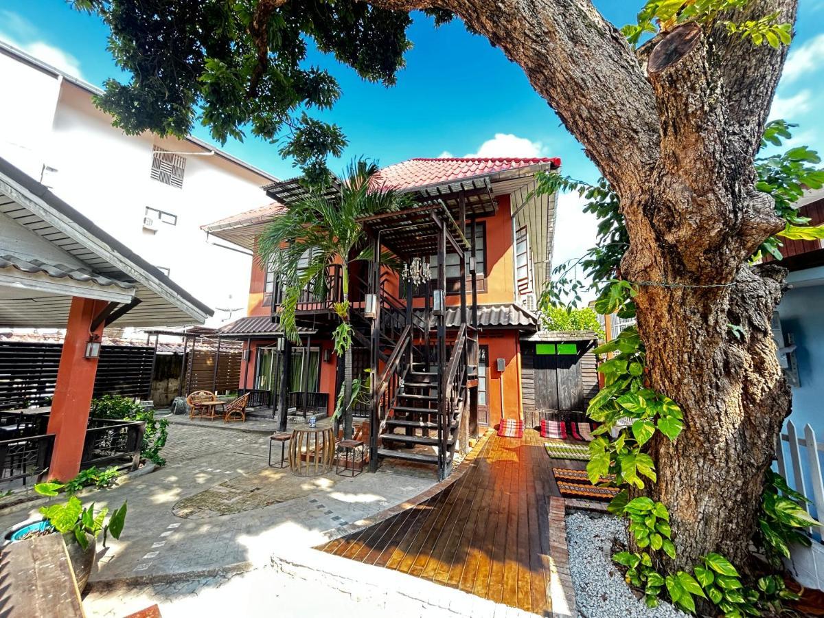 Villa'S Homestay Chiang Mai Eksteriør billede